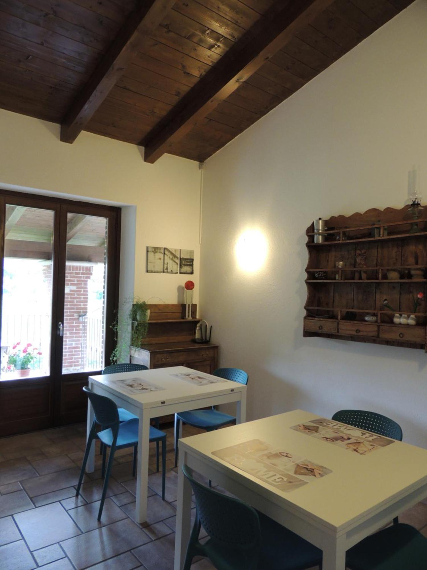 B&B Casa Bella Comba Vignolo Esterno foto